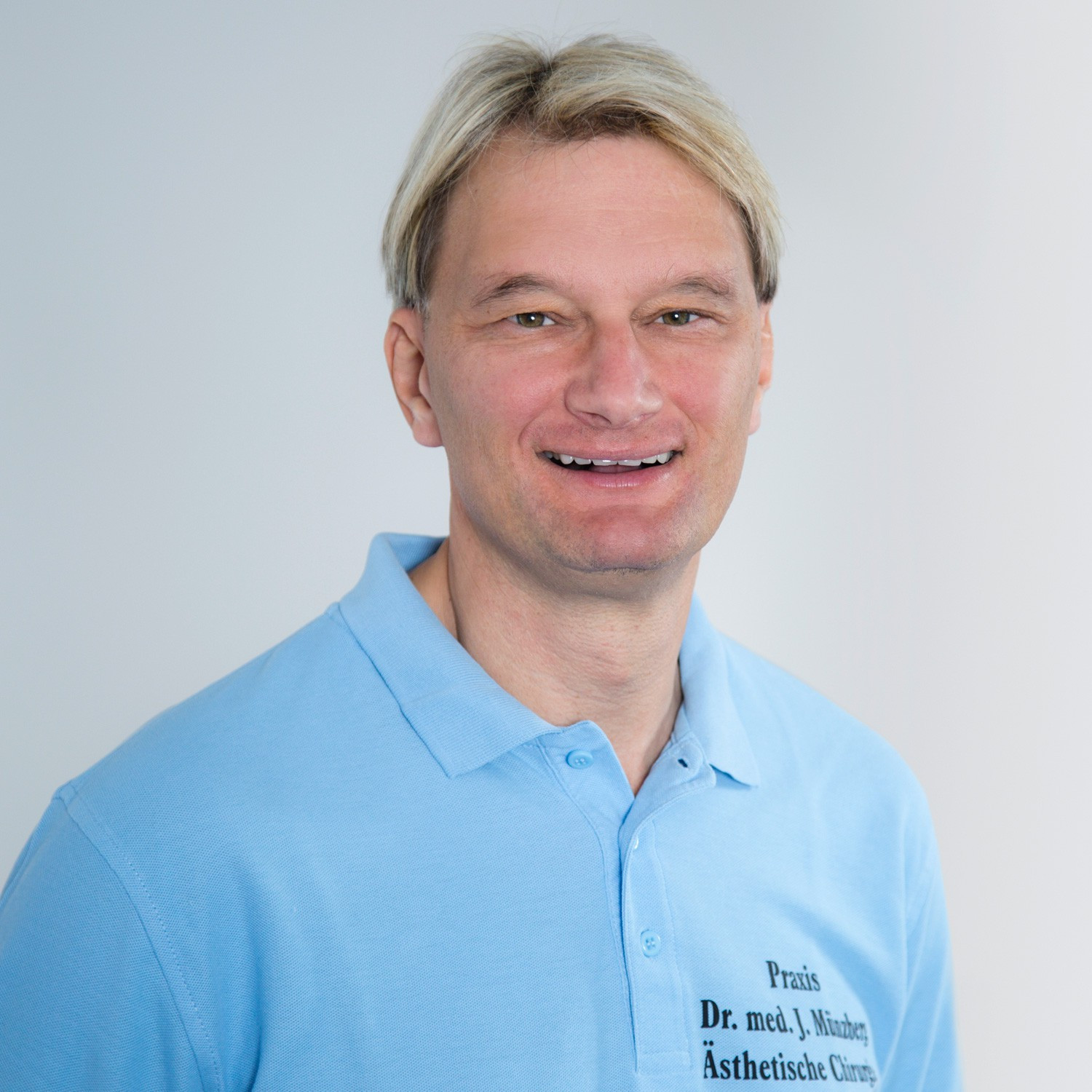 Dr. Münzberg Facharzt für Plastische und Ästhetische Chirurgie